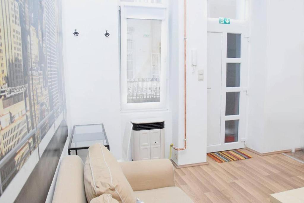 Colorwave Studio Home Budapest Extérieur photo